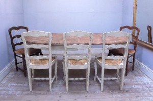 round vintage provencal table two leaves with chairs